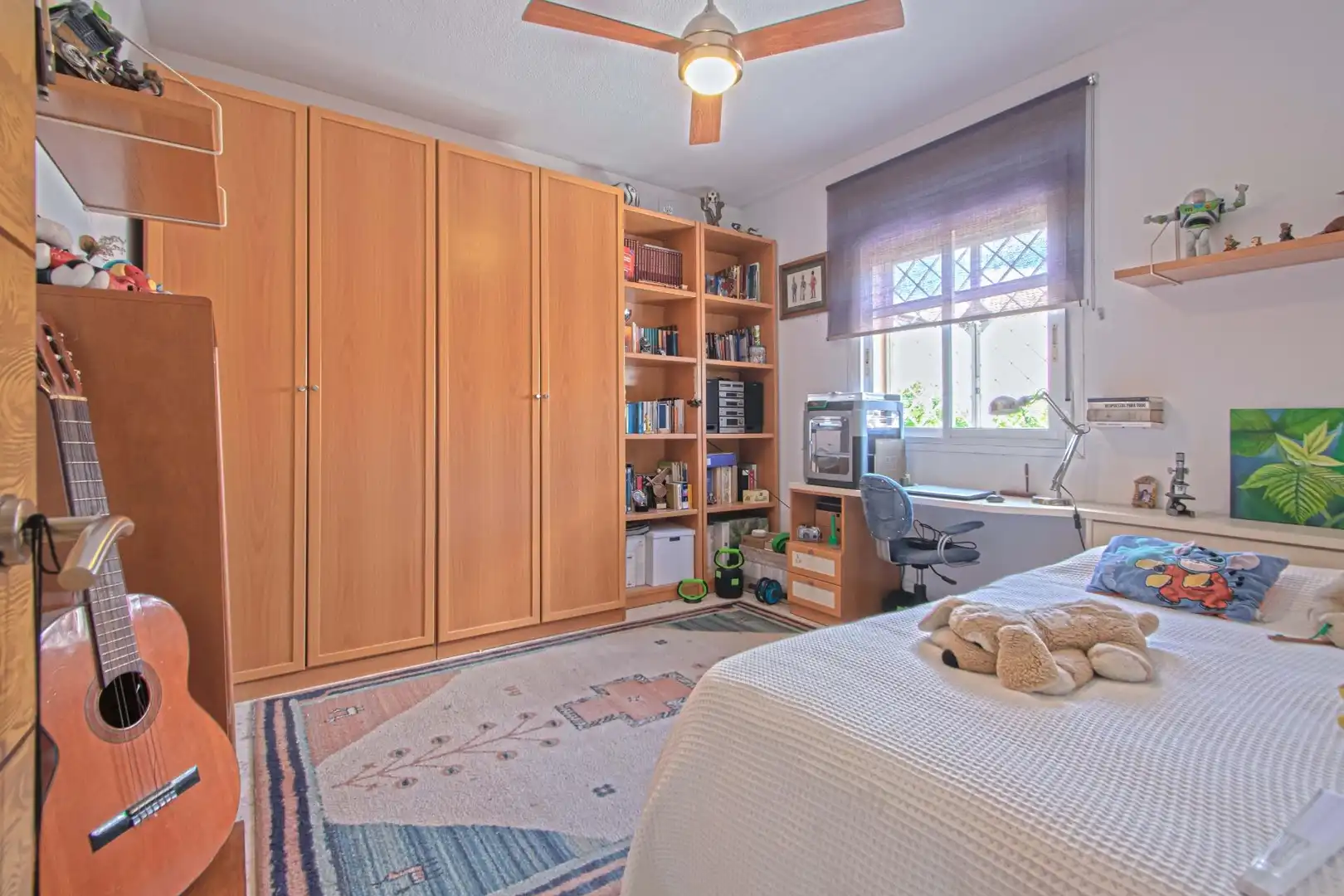 Bedroom of Detached homes for sale in Sevilla  with Storage room and Community pool