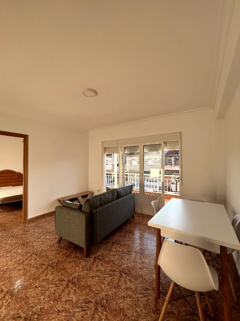 Sala d'estar de Pis de lloguer en Cartagena amb Terrassa, Moblat i Forn