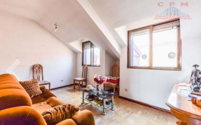 Living room of Attic for sale in  Madrid Capital