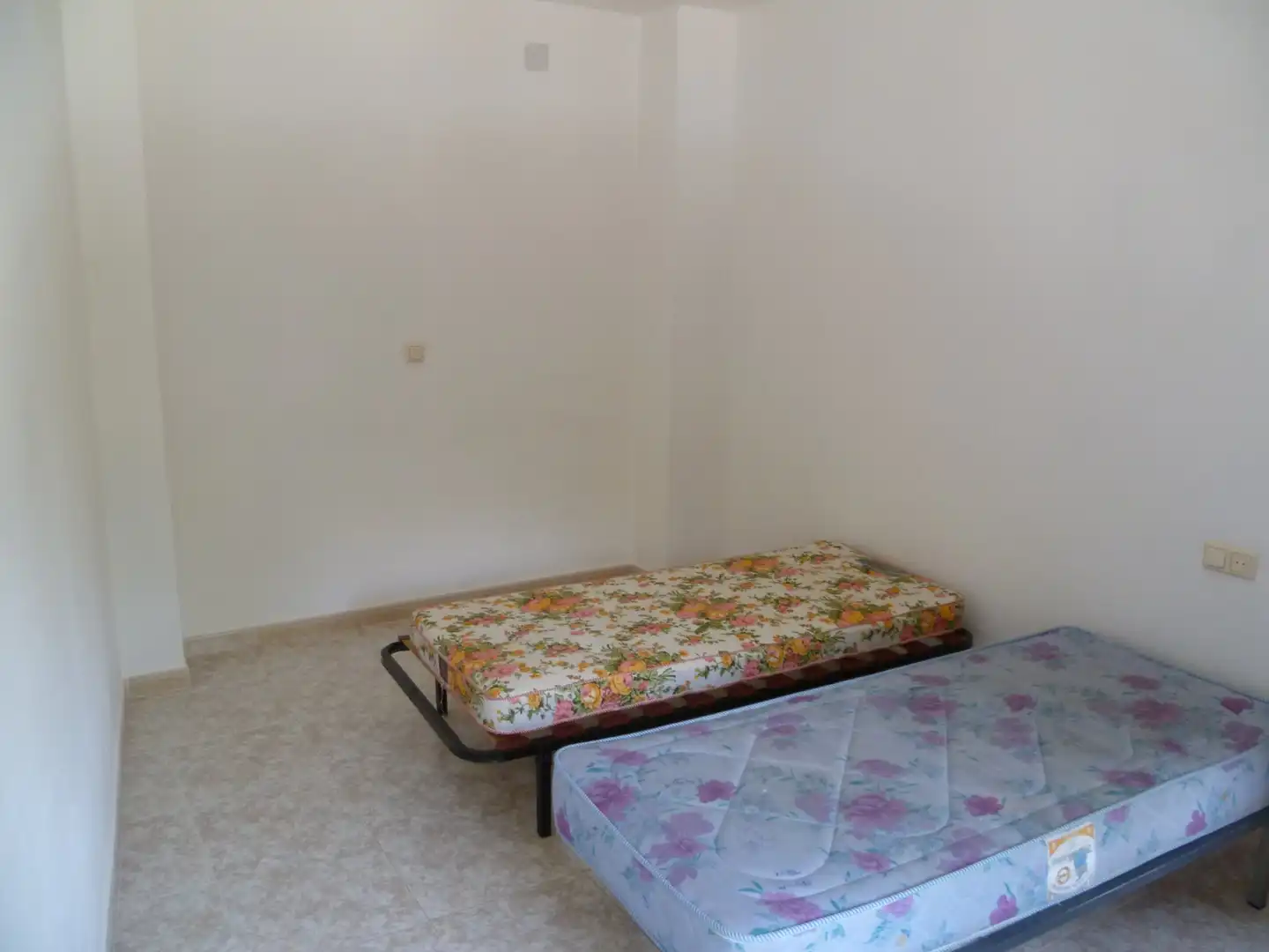 Bedroom of Houses for sale in Siles  with Air Conditioner, Terrace and Furnished