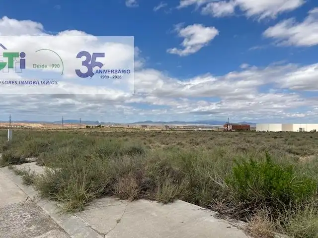 Residential for sale in Poligono El Sabinar, Épila