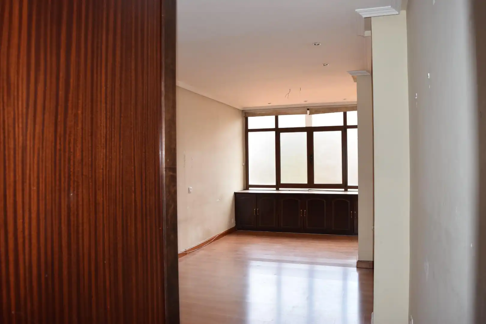 Pis en venda en Oviedo  amb Calefacció, Parquet i Traster