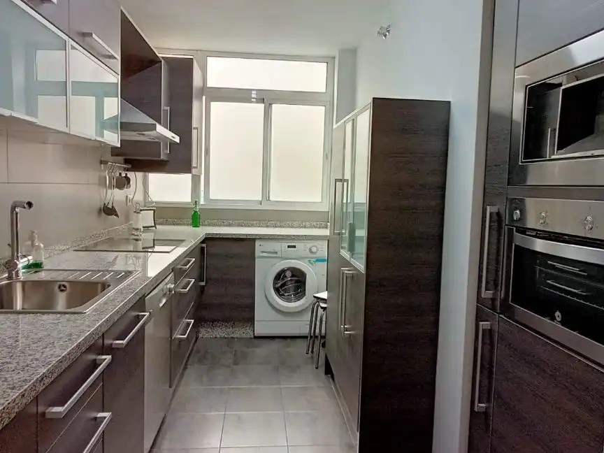 Küche von Wohnung zur Miete in Carretera de Cádiz