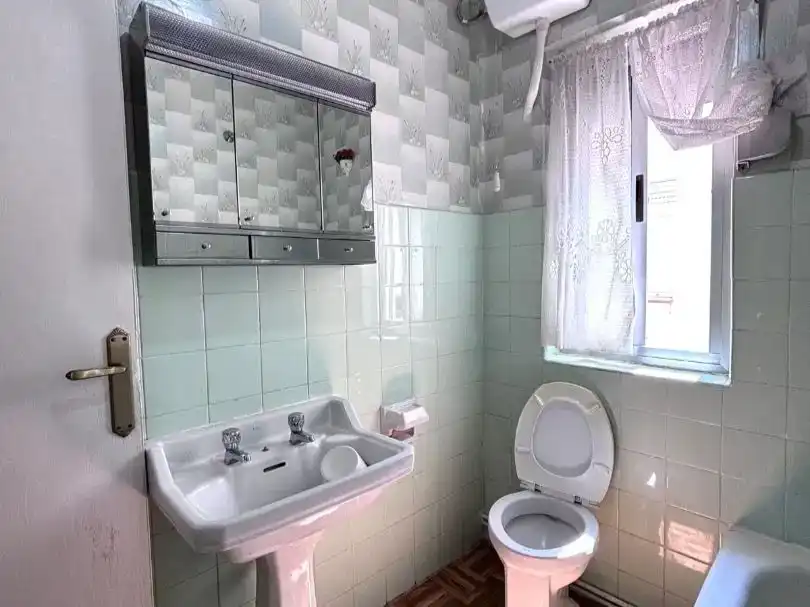 Baño de Piso en venta en Valderas con Balcón