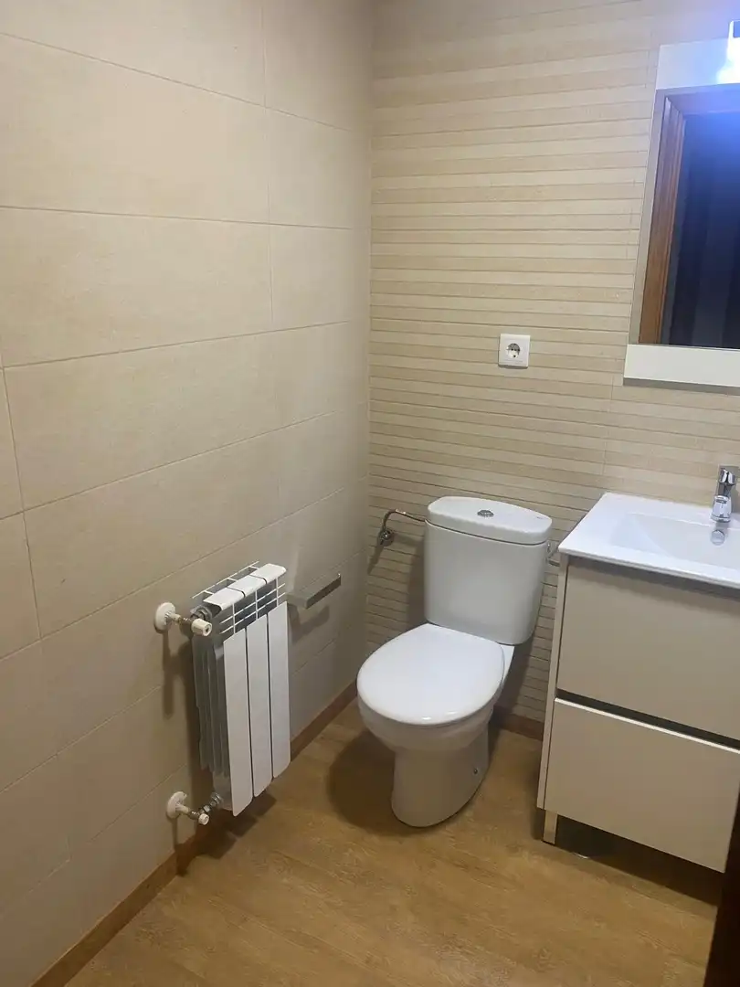 Bathroom of Flat for rent in Getafe  with Air Conditioner, Heating and Terrace