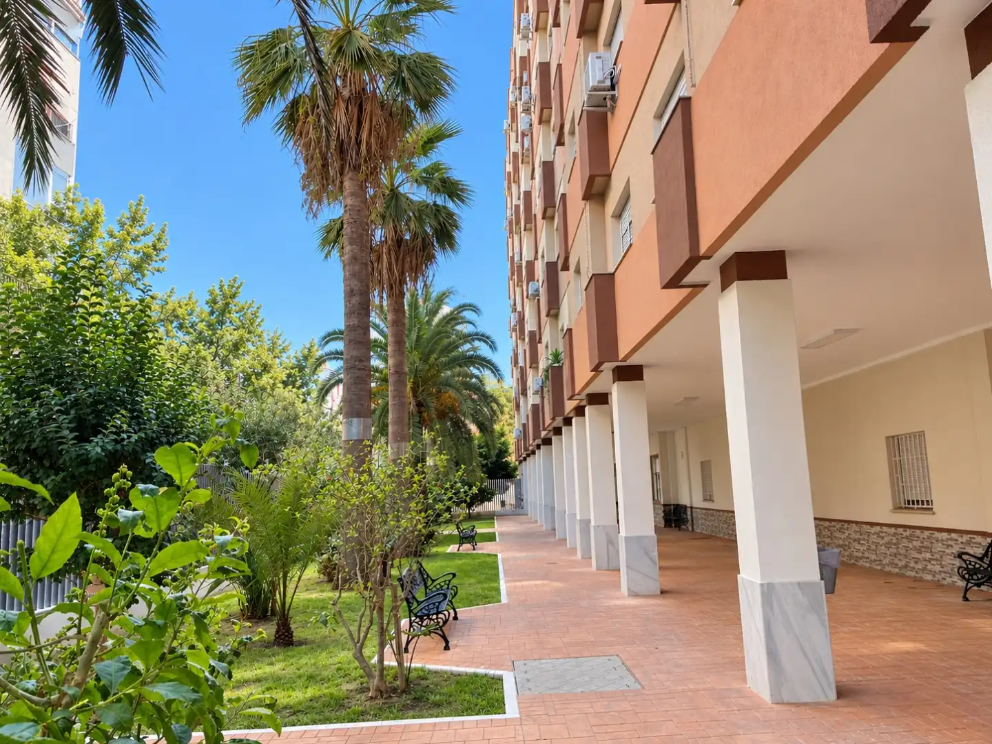 Vista exterior de Pis en venda en  Cádiz Capital