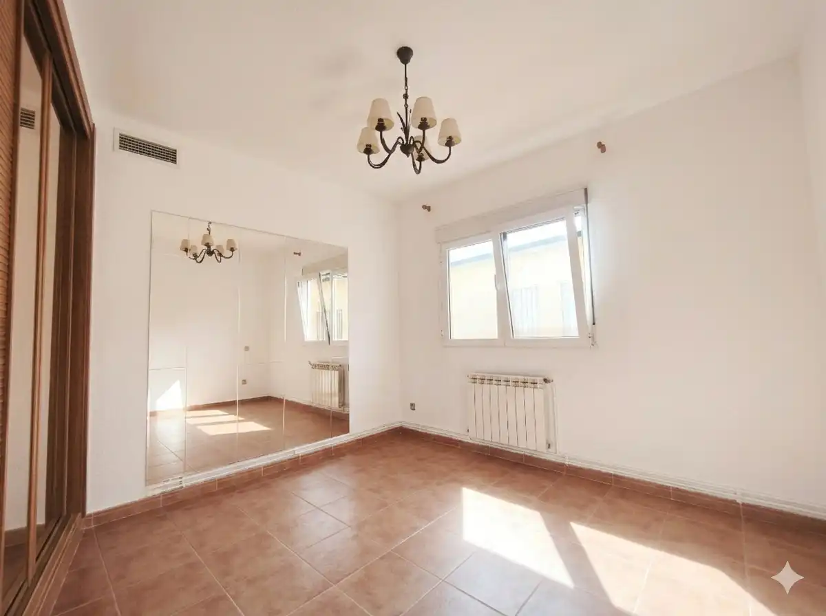 Bedroom of Flat for sale in Guadarrama  with Heating and Terrace