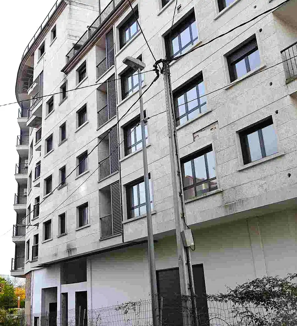 Local commercial à vendre à ORENSE