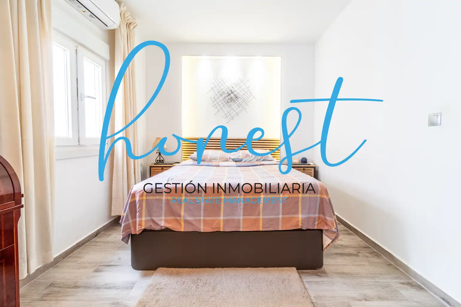 Habitación de Casa o chalet en venta en Torremolinos con Aire acondicionado y Amueblado