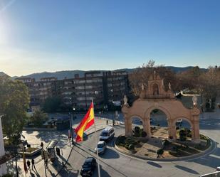 Vista exterior de Pis en venda en Antequera amb Calefacció, Parquet i Terrassa