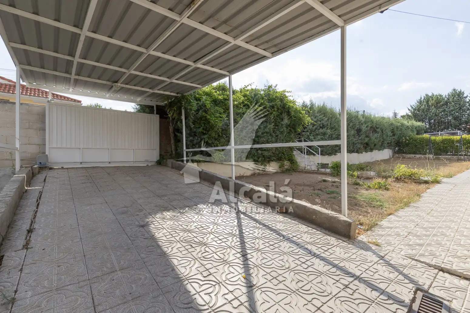 Terrassa de Casa o xalet en venda en Torrejón del Rey amb Aire condicionat, Calefacció i Piscina