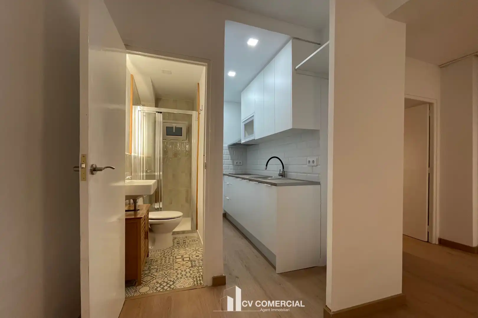 Bathroom of Office for rent in Barcelona