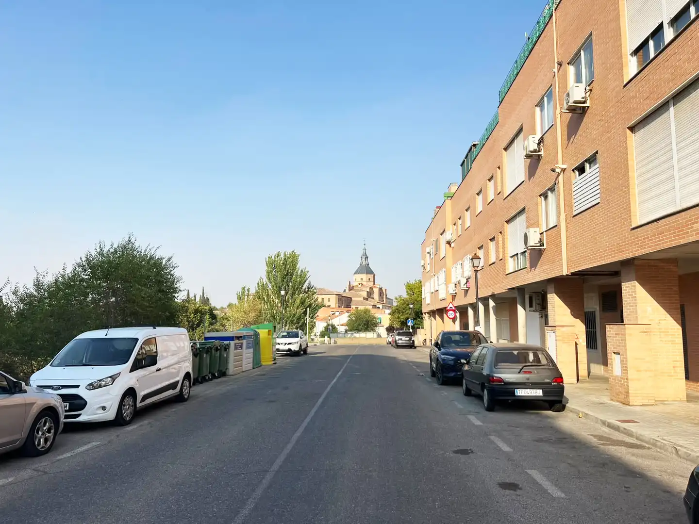Vista exterior de Dúplex en venda en Loeches amb Aire condicionat, Calefacció i Rentadora
