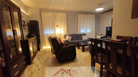 Piso de 3 dormitorios con patio privado y garaje en Bodegones., imatge 2