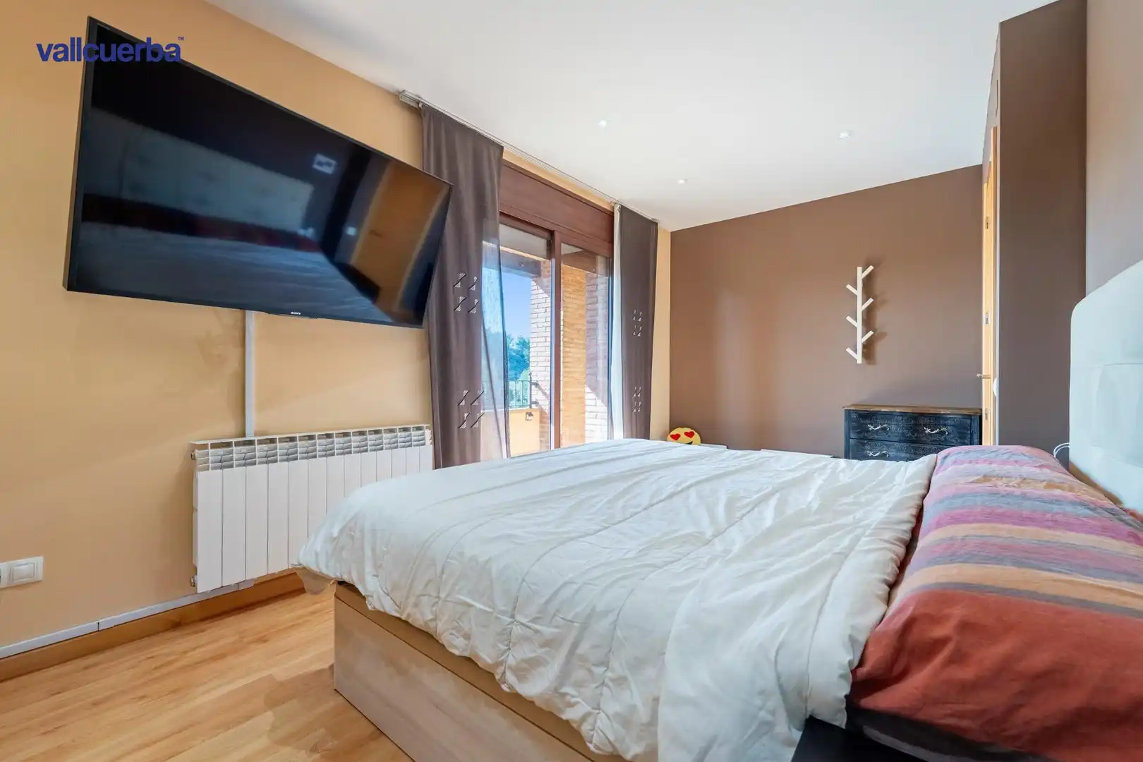 Habitación de Casa adosada en venta en Riudecanyes con Aire acondicionado, Calefacción y Jardín privado