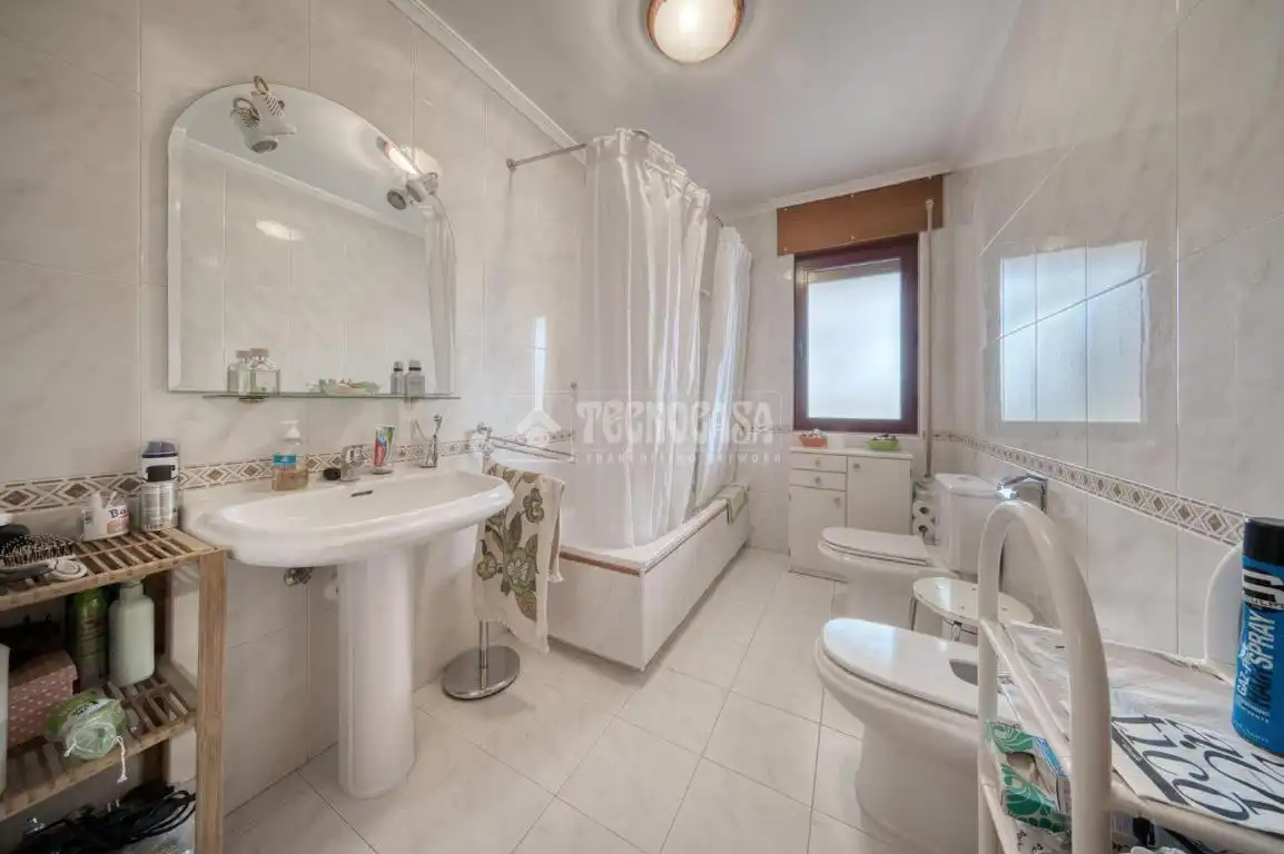 Baño de Casa o chalet en venta en Trigueros del Valle con Calefacción, Jardín privado y Piscina