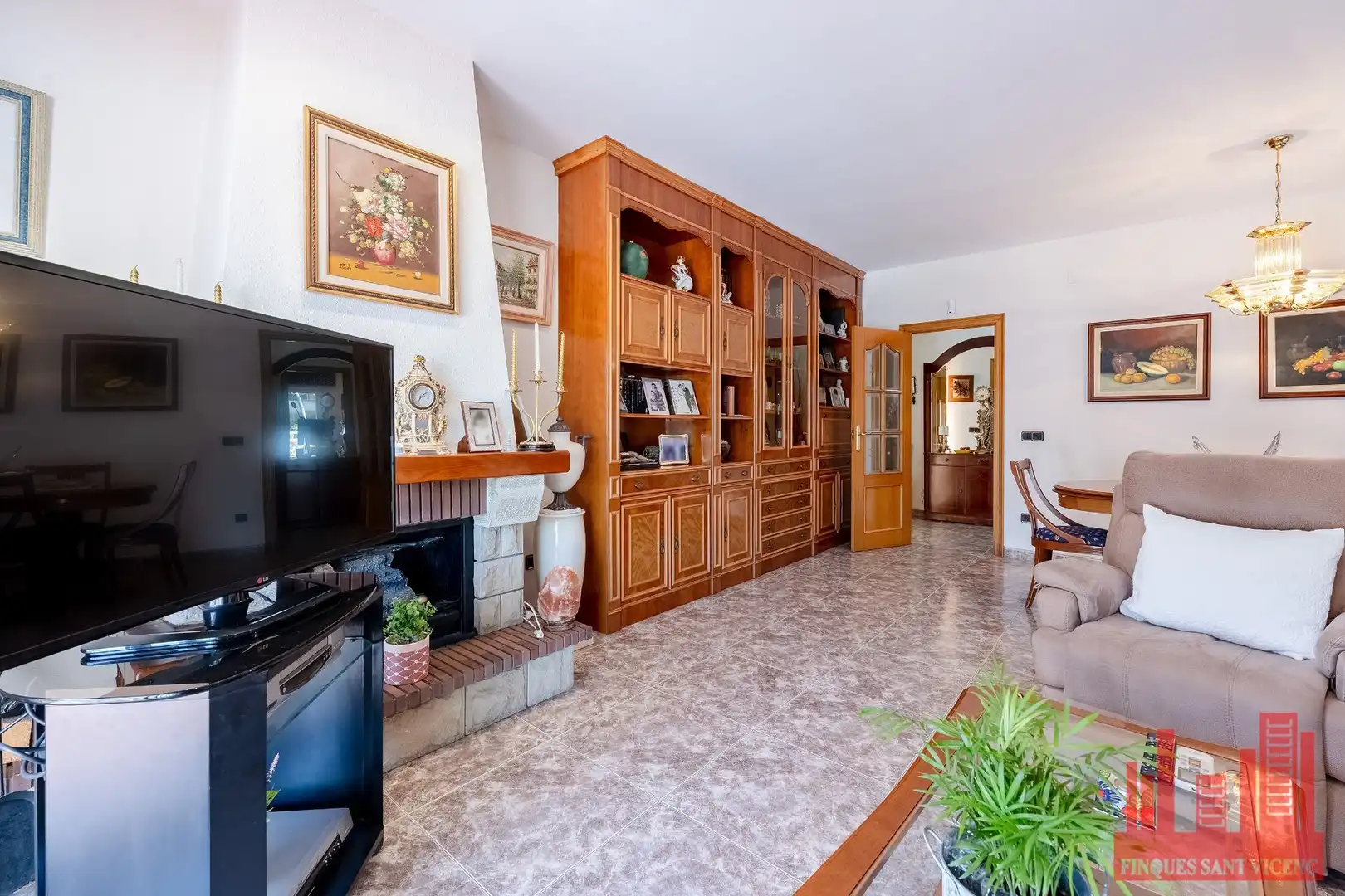 Sala de estar de Casa o chalet en venta en Sant Vicenç Dels Horts con Aire acondicionado, Calefacción y Terraza