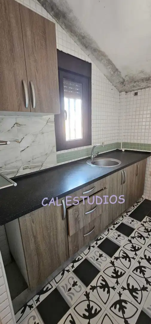 Kitchen of Flat for sale in Torrelaguna  with Air Conditioner and Storage room