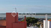 Exterior view of Single-family semi-detached for sale in Sanlúcar de Barrameda  with Air Conditioner, Private garden and Terrace