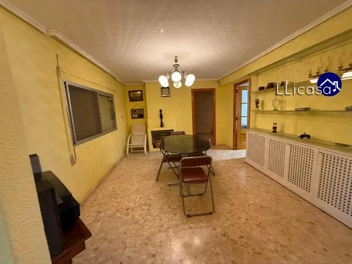 Casa o chalet en venta en Llíria con Jardín privado, Terraza y Trastero