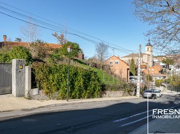 Terreno residenziale in vendita a Calle Ajalvir 12