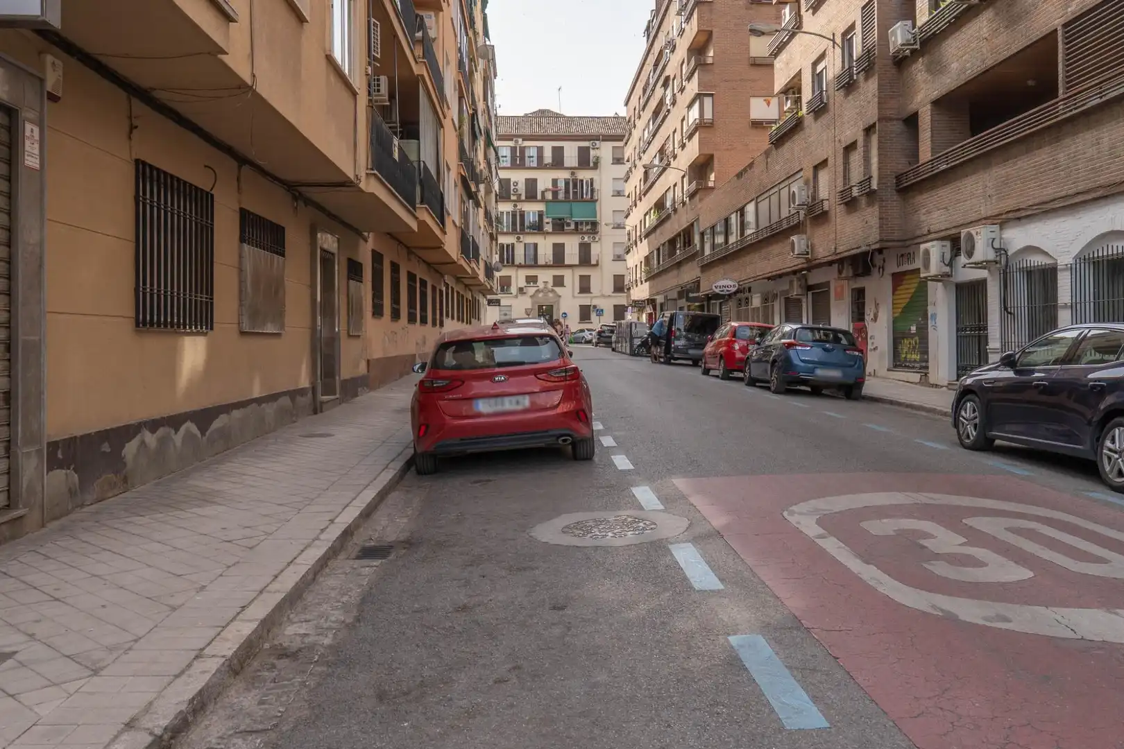 Exterior view of Flat for share in Granada  with Heating and Furnished