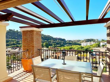 Penthouse mit Pool zum Verkauf in Los Arqueros  - Puerto del Almendro
