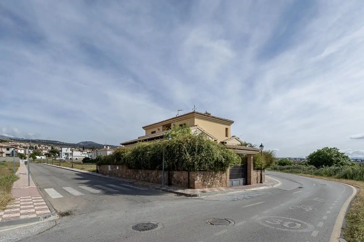 Chalet con jardín en venta en Mariana Pineda 2, imagen 7