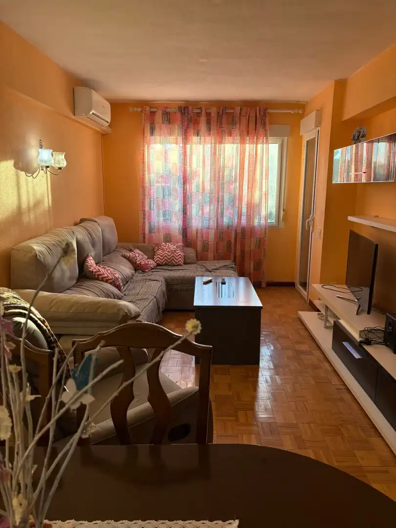 Sala d'estar de Pis de lloguer en Tielmes amb Aire condicionat, Calefacció i Parquet