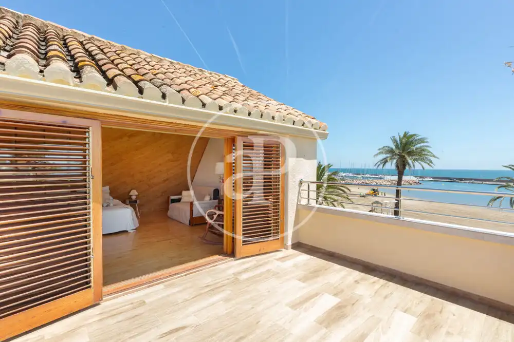 Terraza de Casa o chalet de alquiler en La Pobla de Farnals con Aire acondicionado, Calefacción y Jardín privado