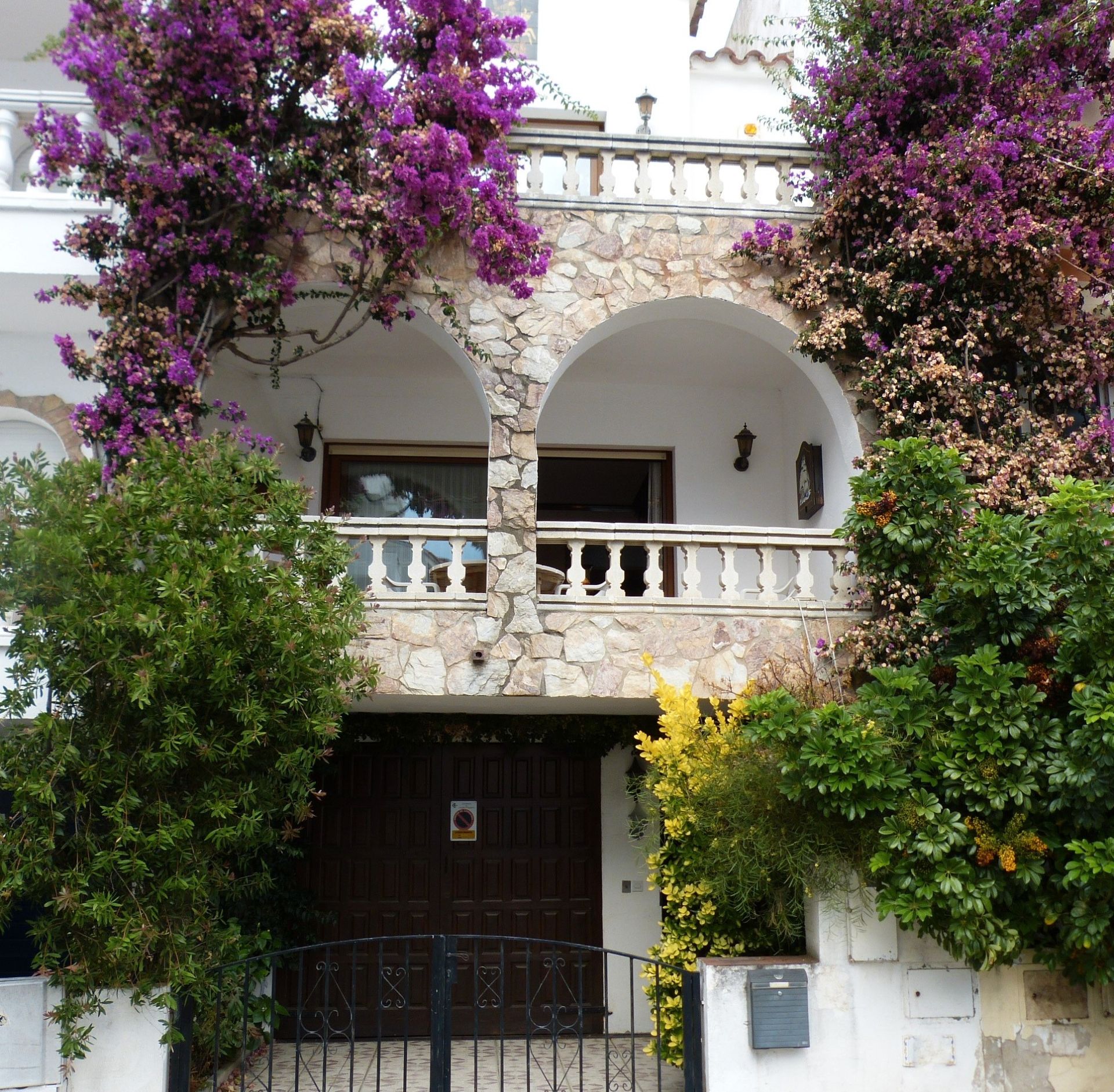 Exterior view of Single-family semi-detached for sale in Empuriabrava  with Heating, Terrace and Furnished