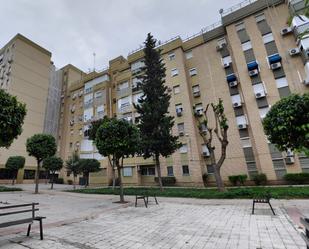 Vista exterior de Pis en venda en  Sevilla Capital