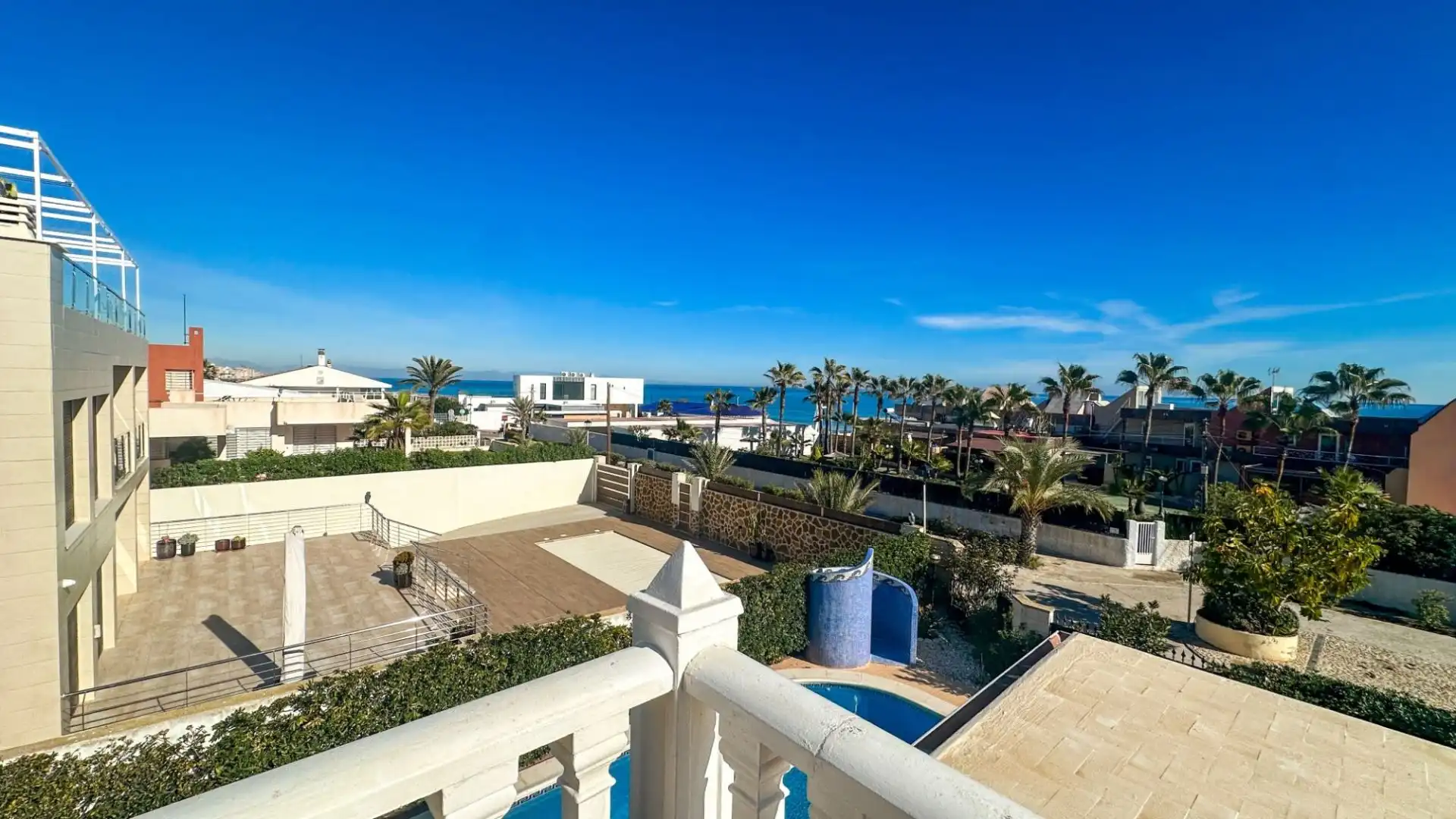 Casa amb piscina en venda a La Mata, imagen 43