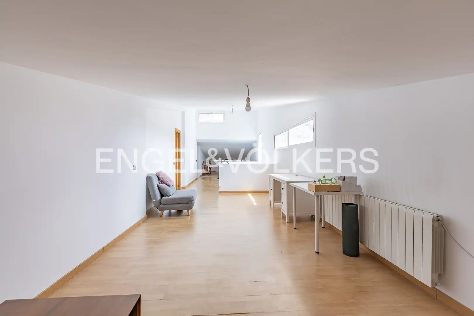 Sala de estar de Casa o chalet en venta en Vallirana con Aire acondicionado, Calefacción y Terraza