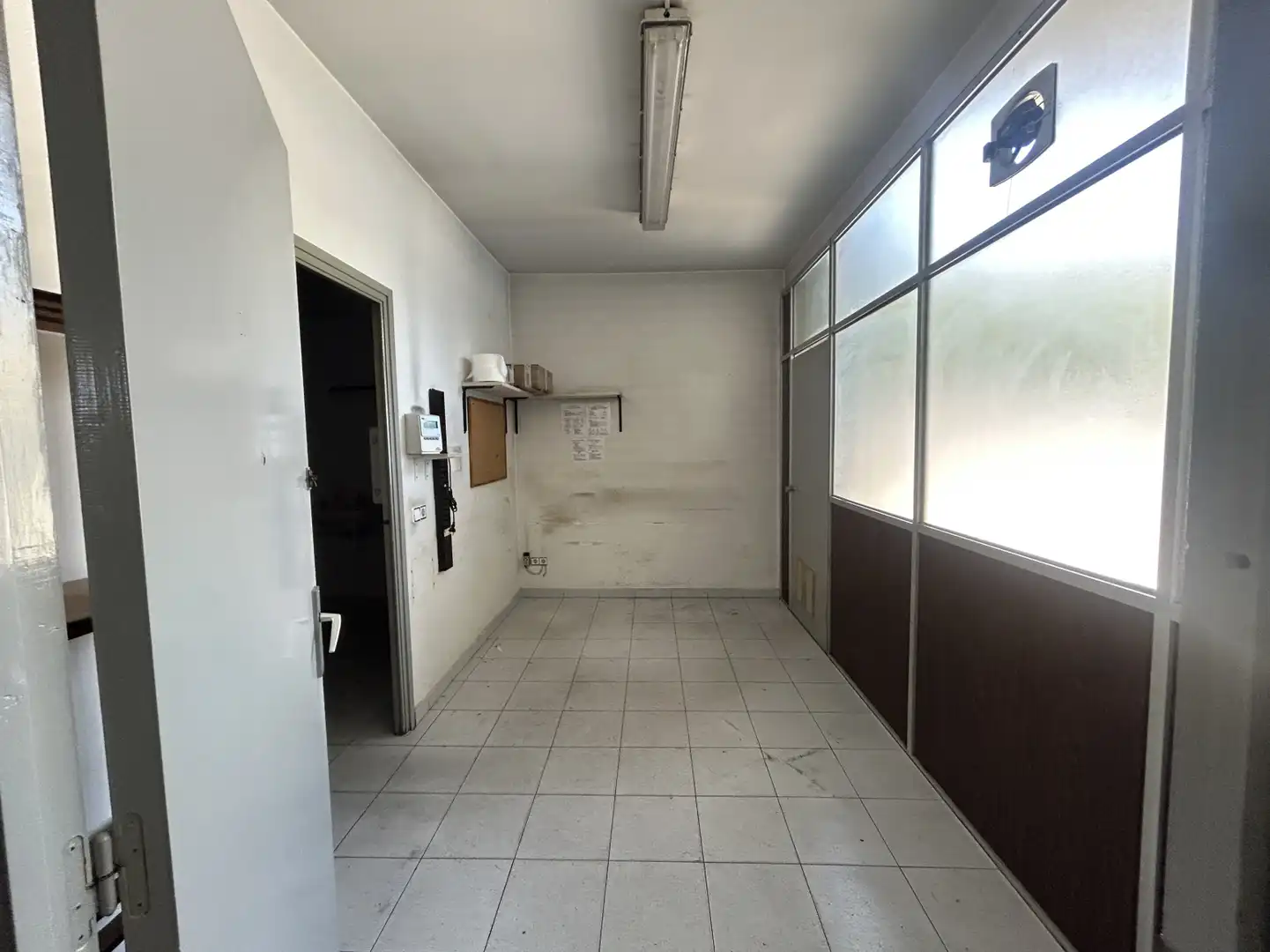 Nau industrial de lloguer en Barberà del Vallès