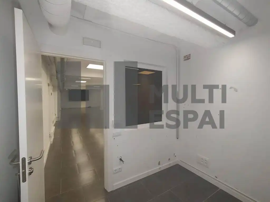 Business premises to rent in Carrer de Calàbria, imagen 27