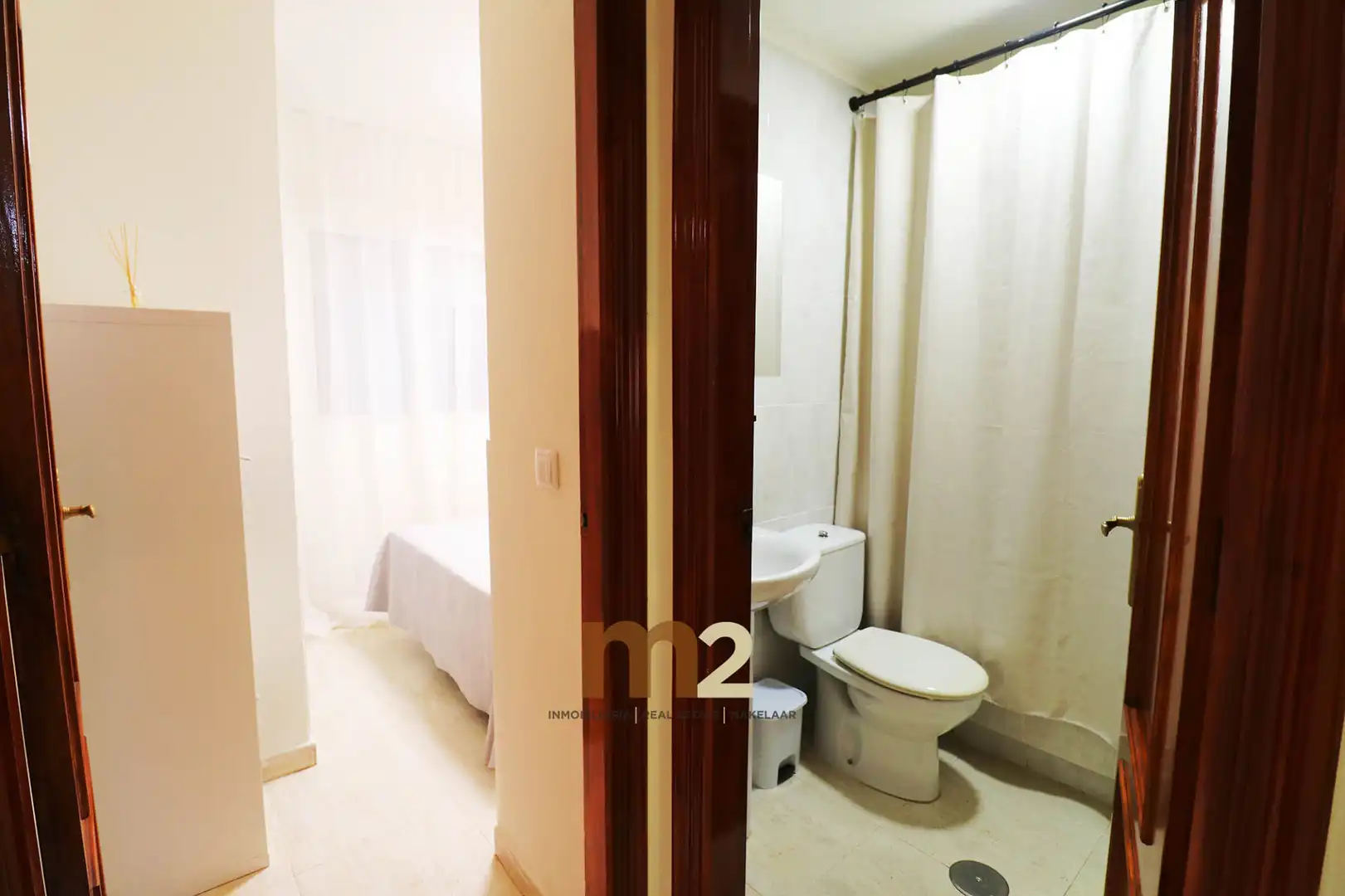 Habitación de Apartamento de alquiler en Guardamar del Segura con Terraza, Amueblado y Horno