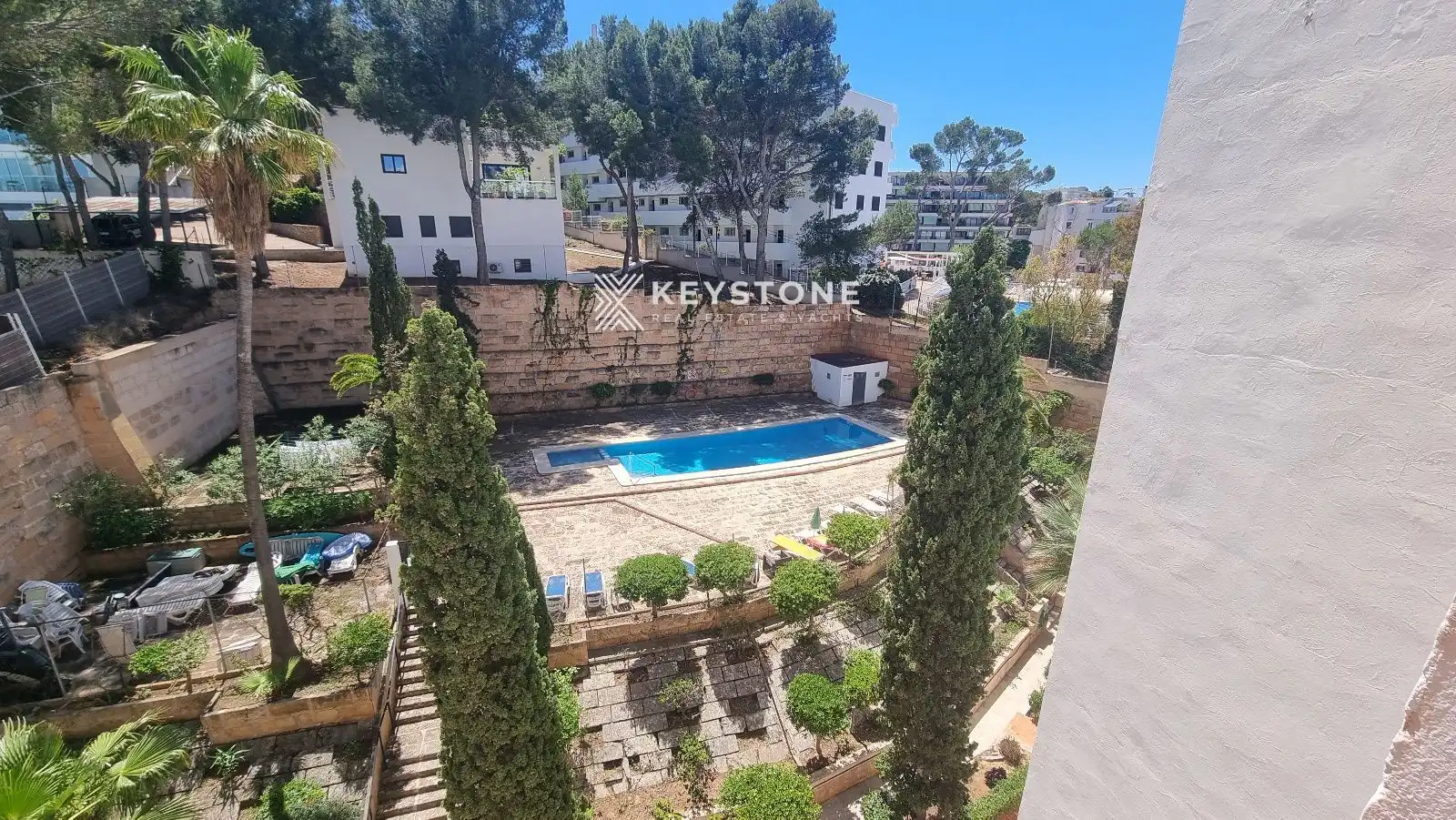 Schwimmbecken von Wohnung zur Miete in Calvià mit Terrasse, Schwimmbad und Gemeinschaftspool