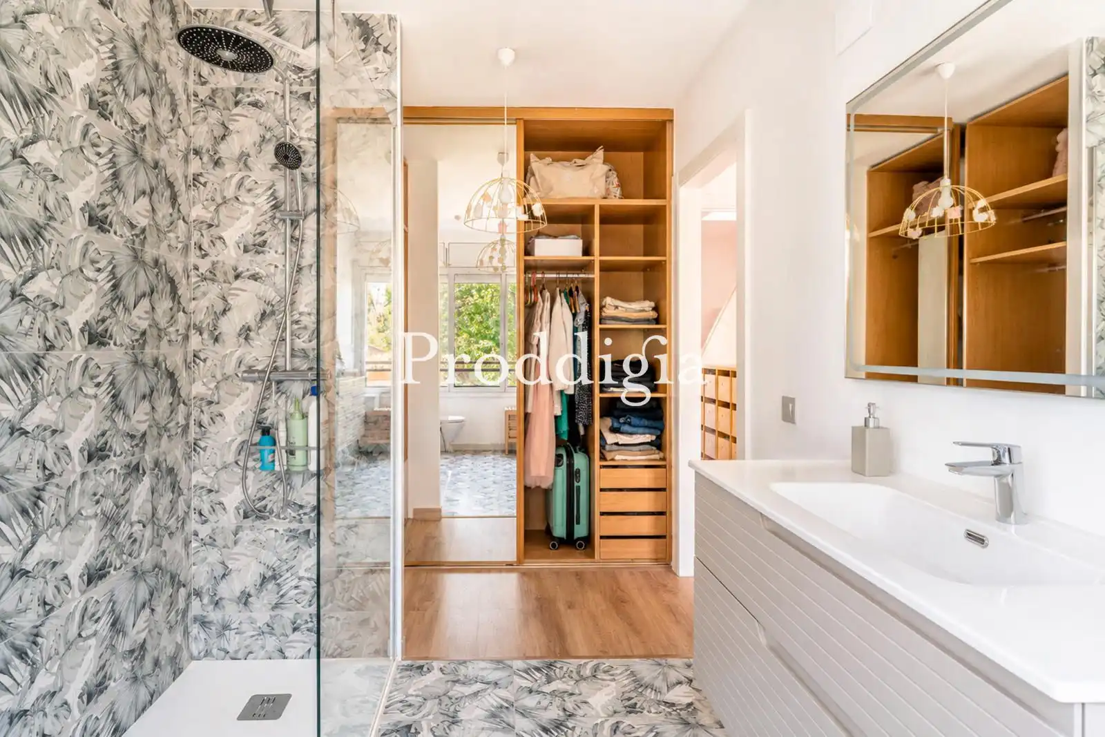 Bathroom of Detached homes for sale in Sant Cugat del Vallès  with Air Conditioner, Heating and Private garden