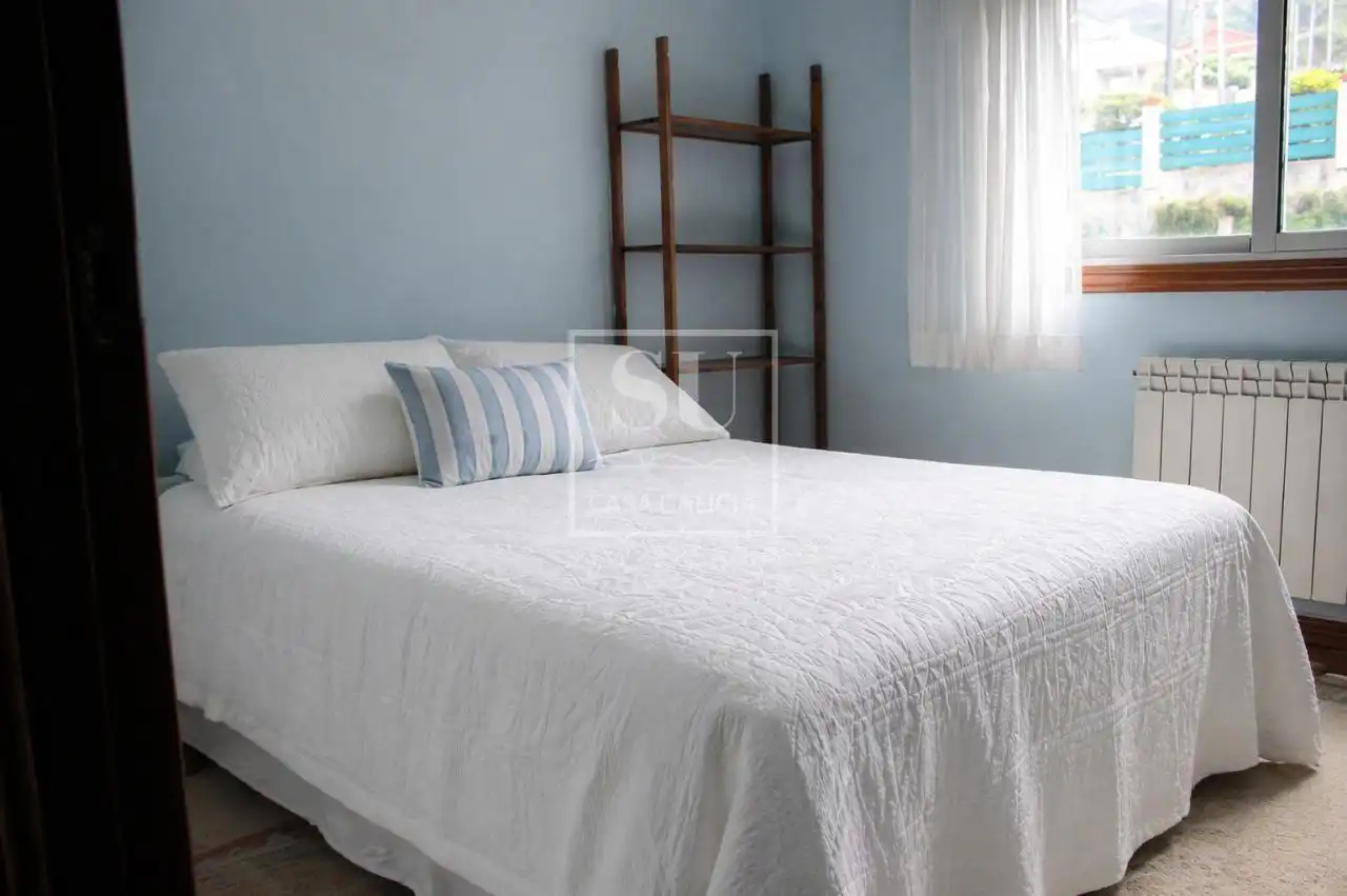 Schlafzimmer von Haus oder Chalet zum Verkauf in Oia mit Heizung, Privatgarten und Terrasse