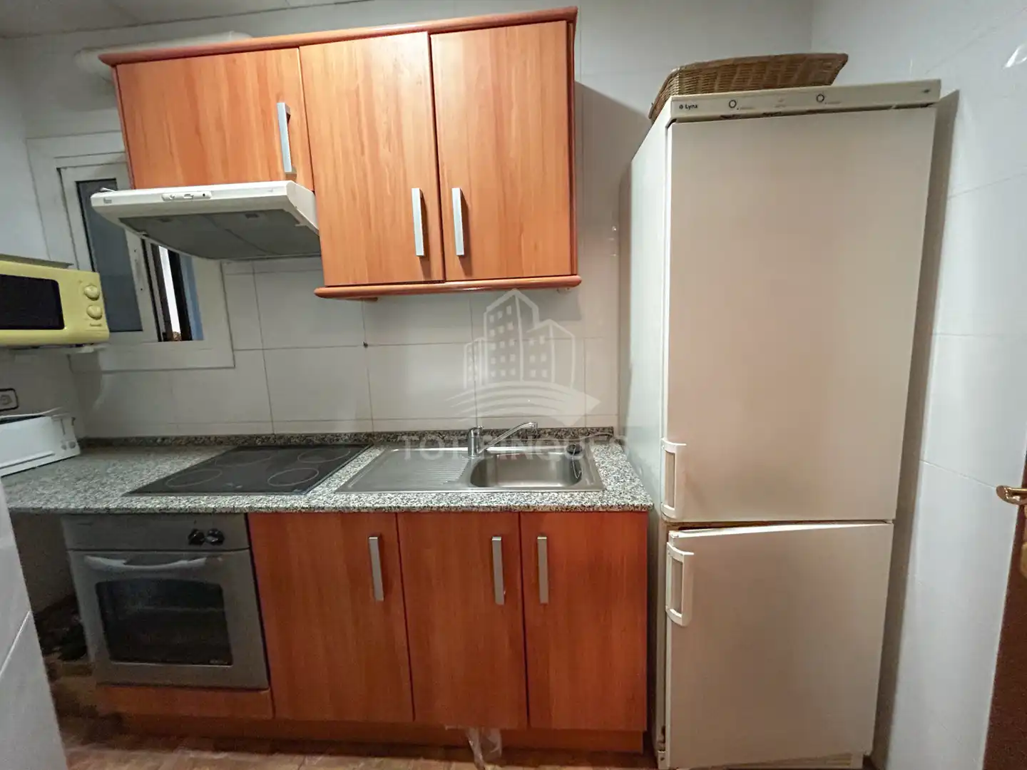 Piso con terraza en venta en Carrer Sant Antoni, imagen 3