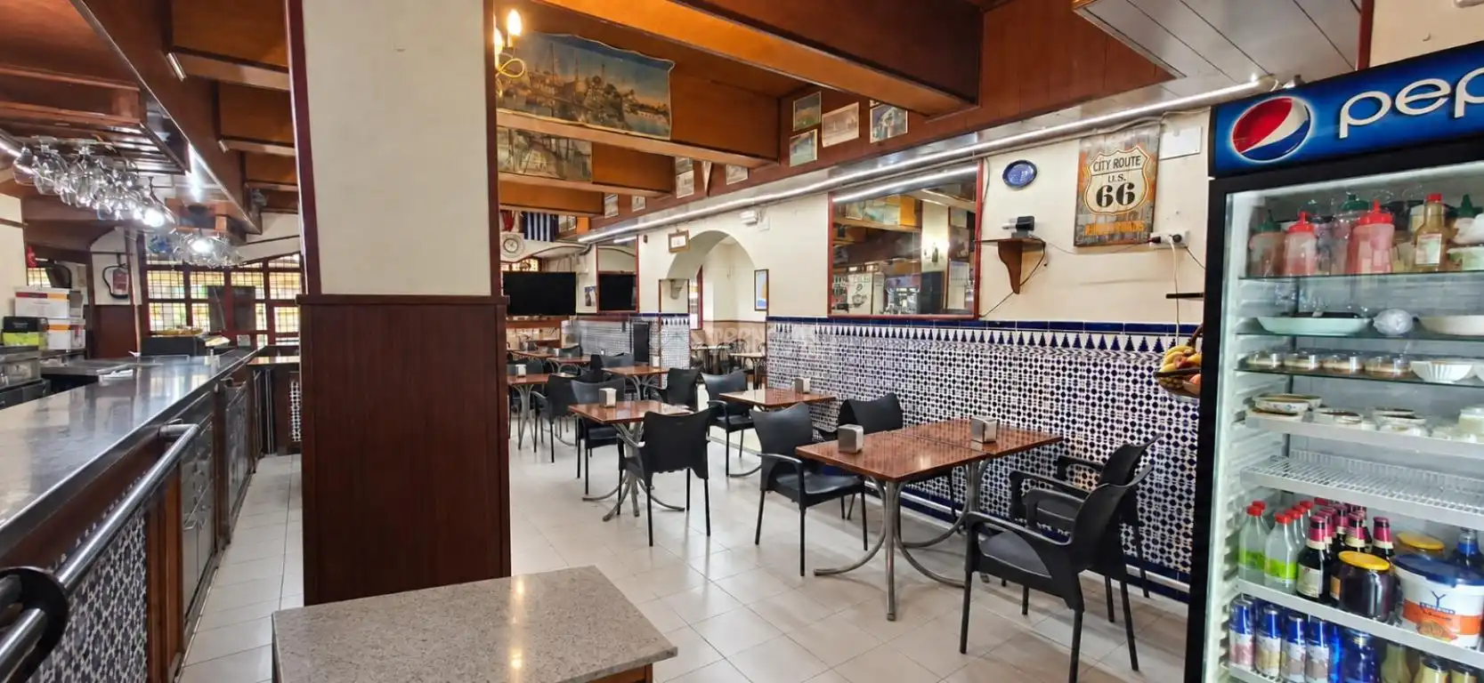 Business premises for sale in Isla Chica, imagen 2