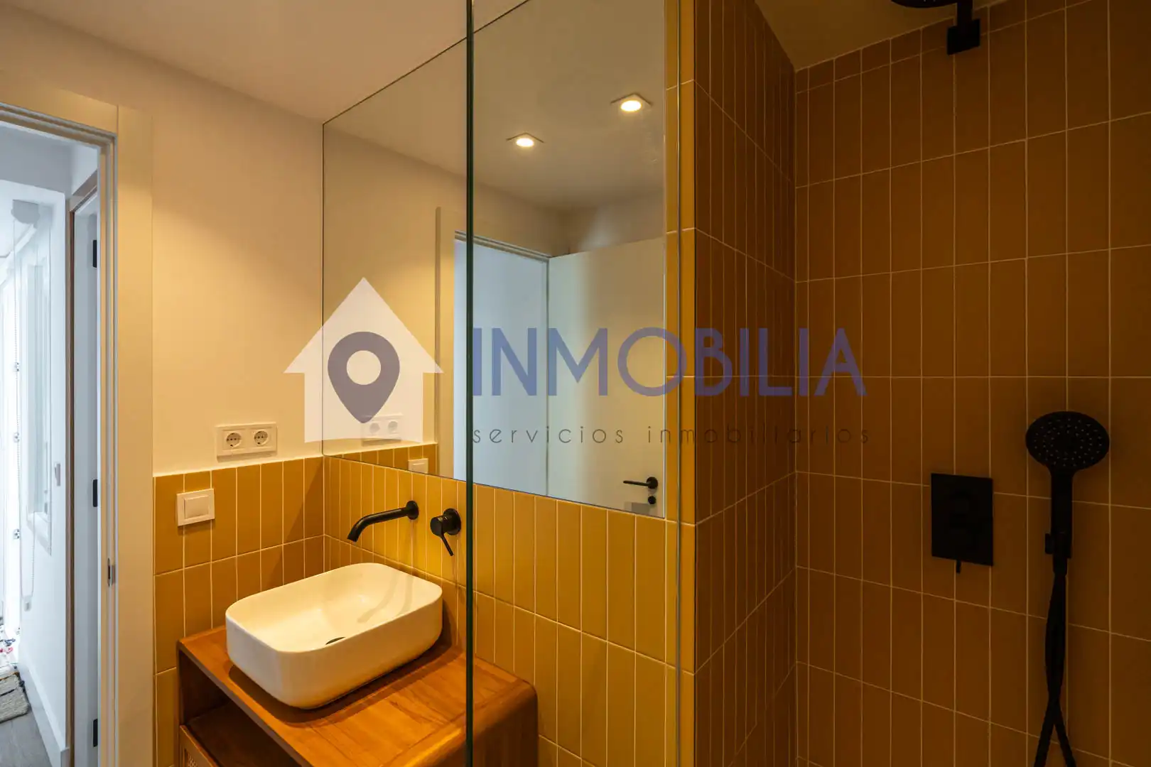 Bathroom of Flat for sale in Madrid  with Heating and Terrace