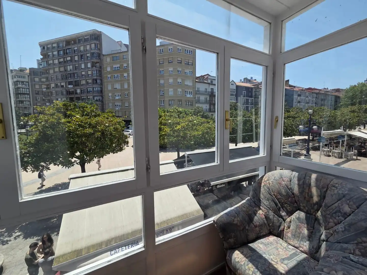 Wohnung zur Miete in Calle BURGOS, Numancia - San Fernando
