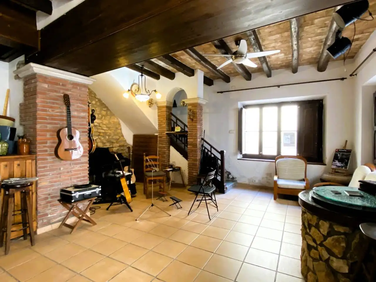 Houses for sale in Calle Carnisseria, Centre