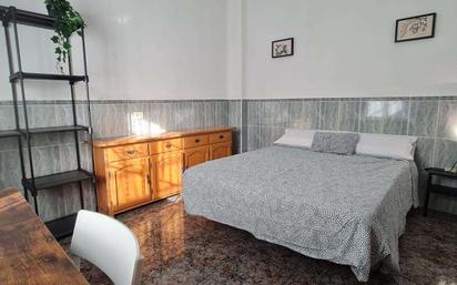 Bedroom of Flat to share in  Murcia Capital  with Air Conditioner and Terrace