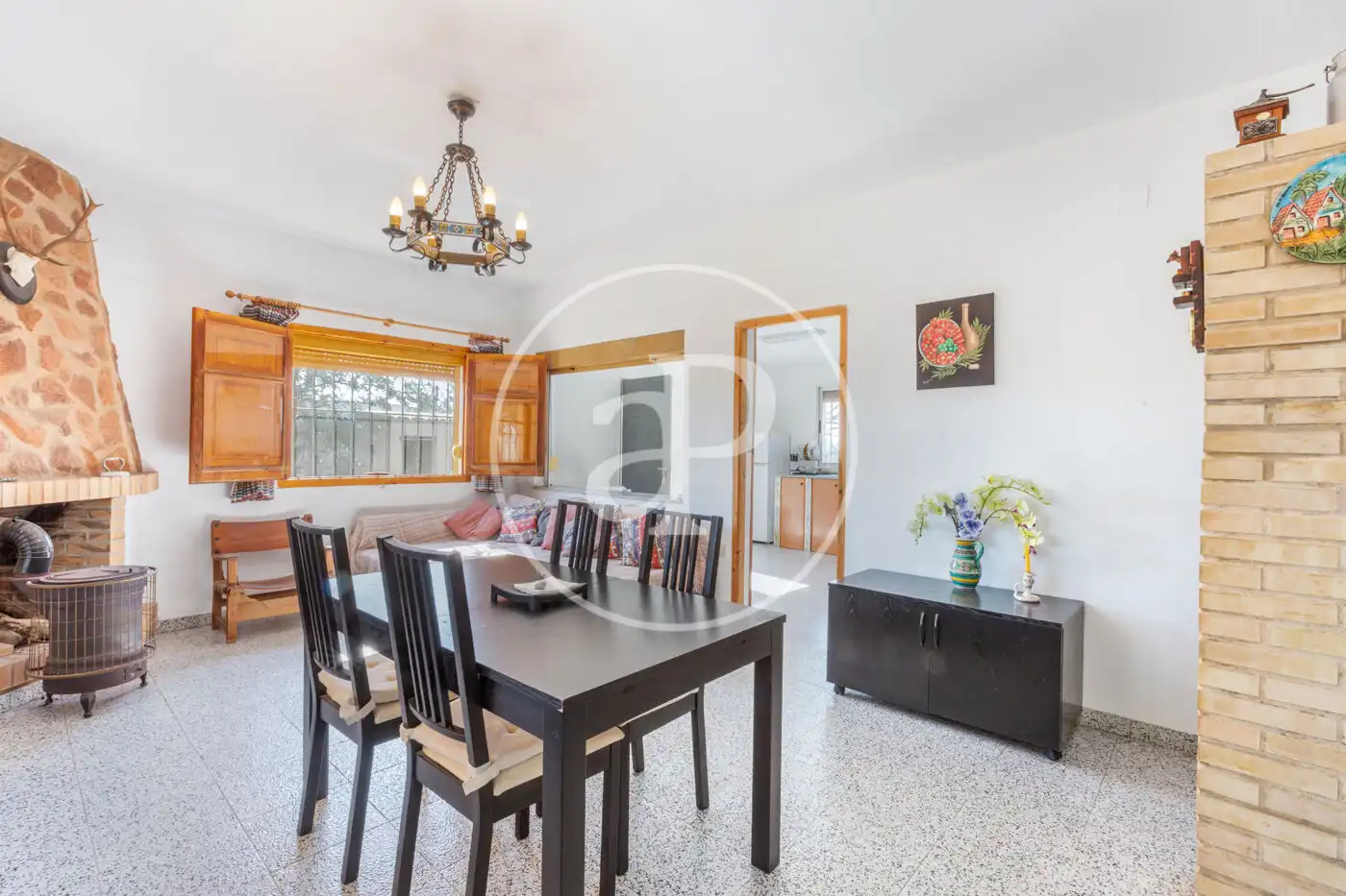 Dining room of Houses for sale in Chiva  with Air Conditioner, Heating and Private garden
