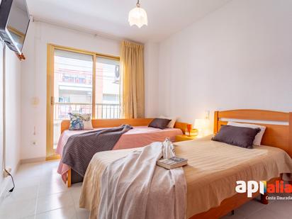 Bedroom of Apartment for sale in Cambrils  with Air Conditioner, Terrace and Balcony