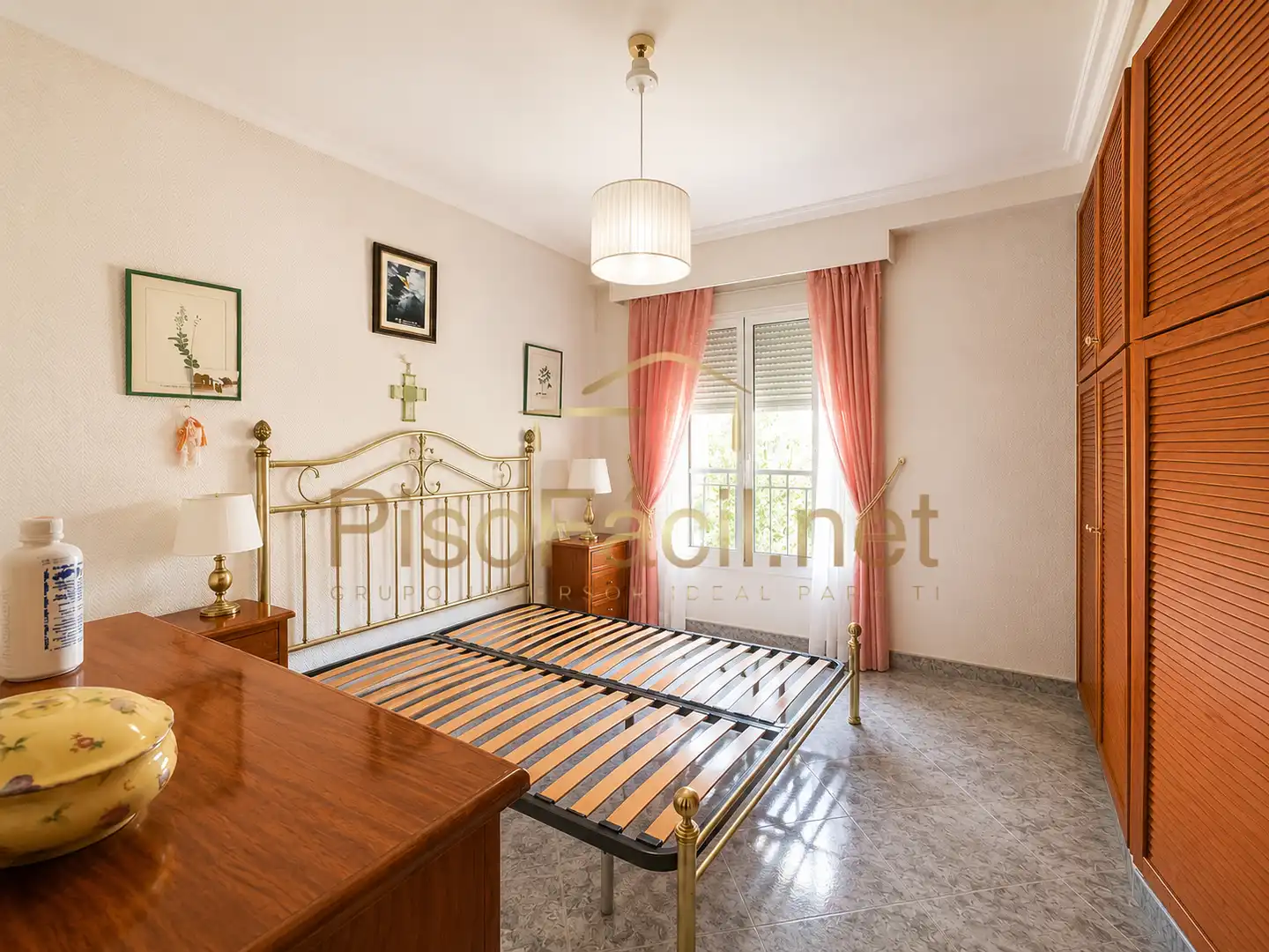 Schlafzimmer von Wohnung zum Verkauf in Parla mit Klimaanlage, Heizung und Gemeinschaftspool
