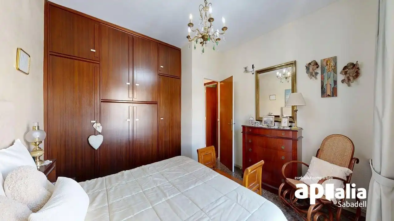 Dormitori de Casa o xalet en venda en Barberà del Vallès amb Aire condicionat, Calefacció i Jardí privat
